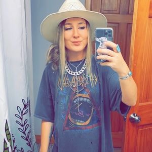 Meet your Posher, Allison